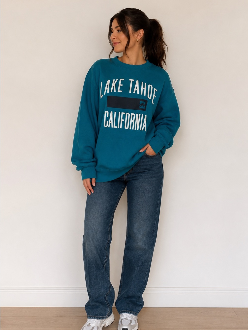 Lake Tahoe California Teal Crewneck Sweatshirt - Teal